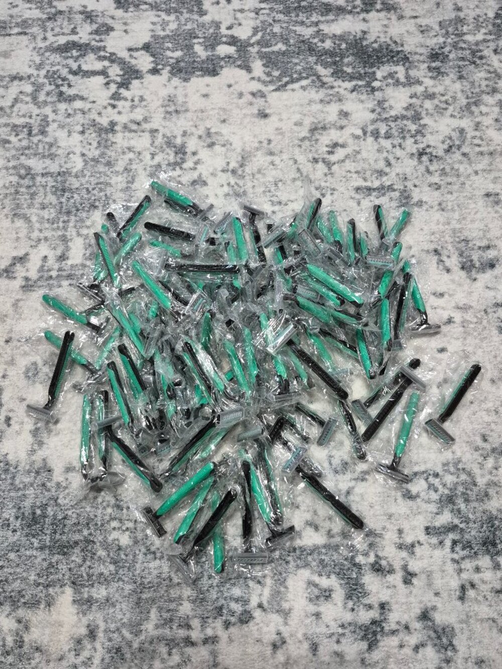 Pull type shavers